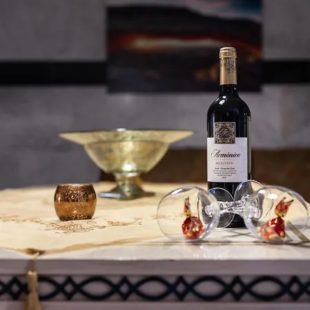 El Paraiso Semesterbostad